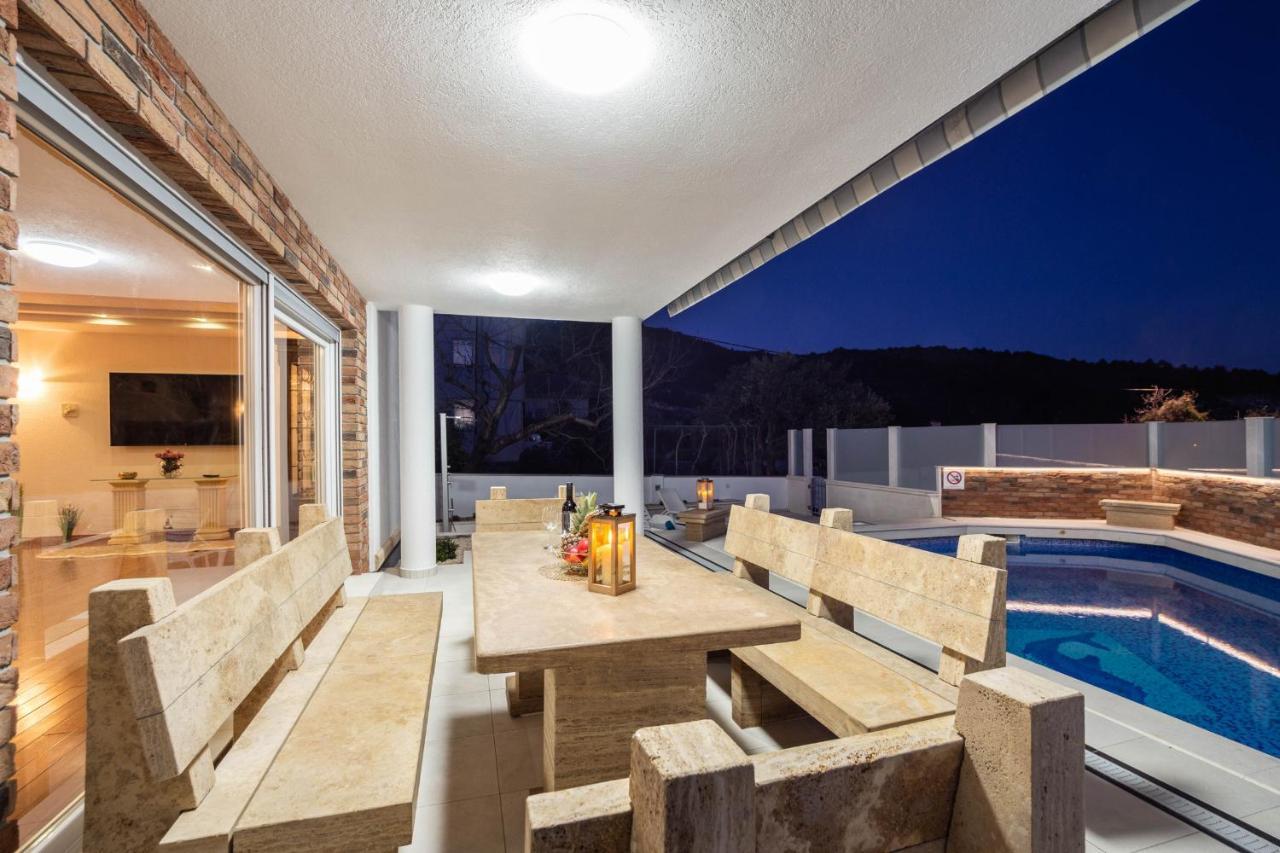 Luxury Villa Ivana Марина Екстериор снимка