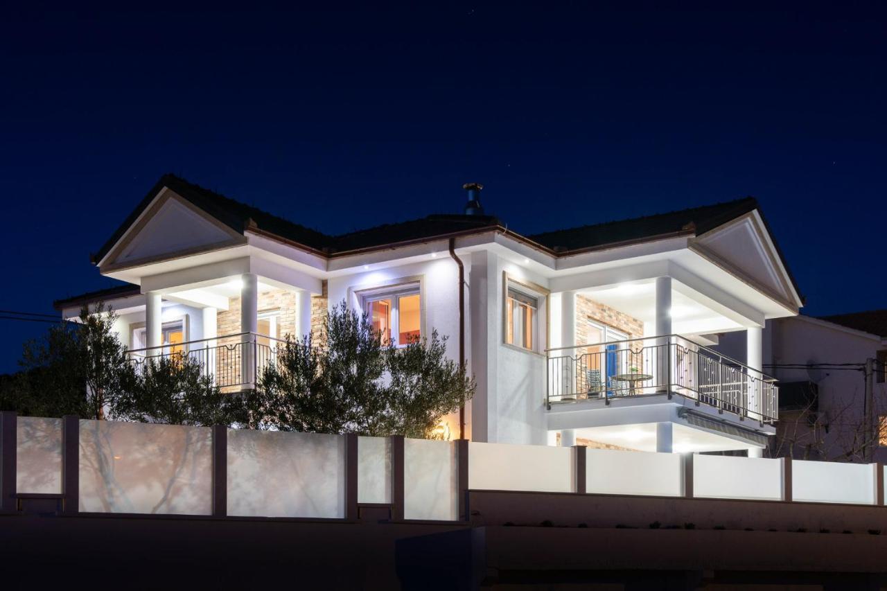 Luxury Villa Ivana Марина Екстериор снимка