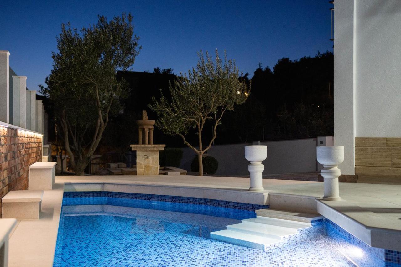 Luxury Villa Ivana Марина Екстериор снимка